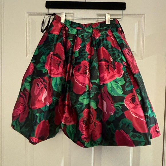 Sherri‎ Hill | Formal Homecoming/Prom Floral Skirt Sz 2 - Picture 1 of 8